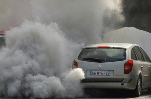 Read more about the article Some UK cities want to ban cars to cut pollution